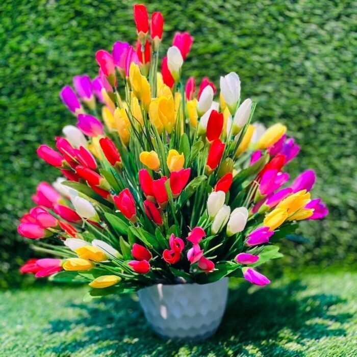 Summer Garden Tiered Display: Yellow & Pink Daisy Mix