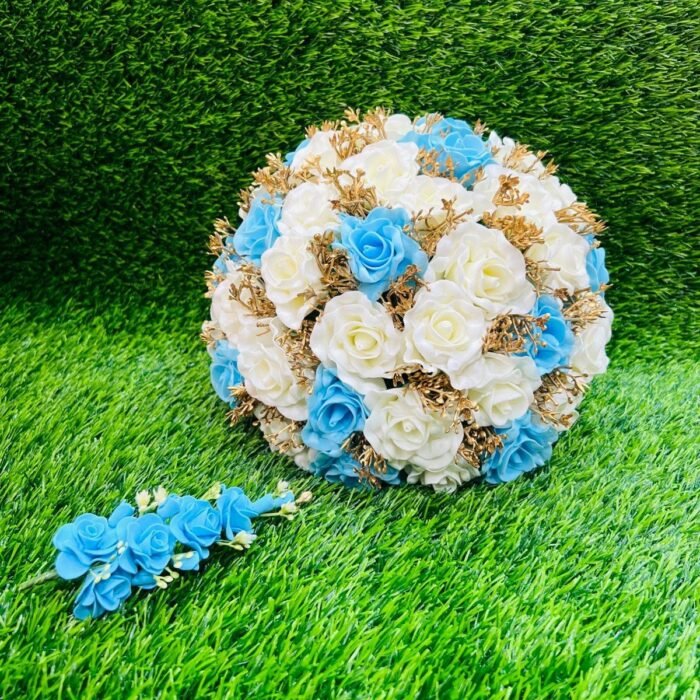 Ocean Dream: Blue, White & Gold Rose Bouquet Set