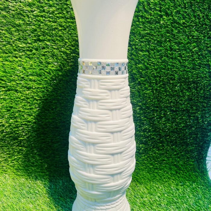 White Woven Texture Decorative Accent Vase